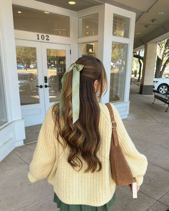 24 Easy Winter Hairstyles For Long Hair