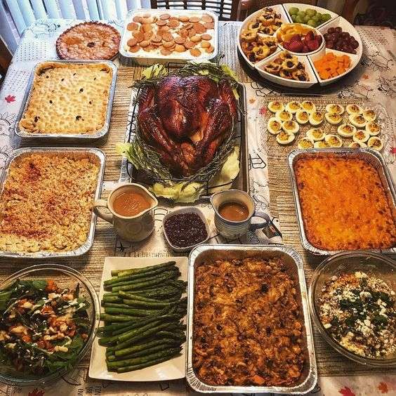 friendsgiving ideas